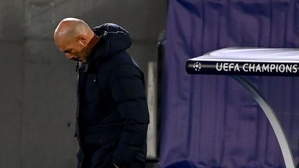 Zinédine Zidane à Madrid, le 21 octobre 2020.&nbsp; (GABRIEL BOUYS / AFP)