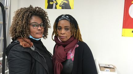 Sylvie Kissima&nbsp;et Kéké Rachel,&nbsp;femmes de chambre à l'hôtel Ibis Batignolles, le 6 avril 2021. (GREGOIRE LECALOT / RADIO FRANCE)