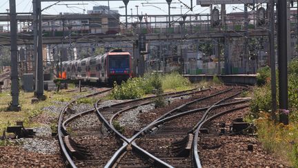 En cas de fortes chaleurs les rails se dilatent.&nbsp; (OLIVIER BOITET / MAXPPP)