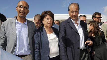 Harlem D&eacute;sir, Martine Aubry et Jean-Christophe Cambad&eacute;lis &agrave; l'Universit&eacute; d'&eacute;t&eacute; du PS, &agrave; La Rochelle (Charente-Maritime), le 26 ao&ucirc;t 2012. (JEAN-PIERRE MULLER / AFP)