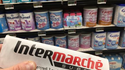 Intermarché va arrêter "définitivement" de commercialiser des laits infantiles Lactalis de la marque Milumel, après le rappel de ces produits pour une contamination aux salmonelles, a annoncé mercredi à l'AFP le président du groupe de distribution (image d'illustration).&nbsp; (MAXPPP)