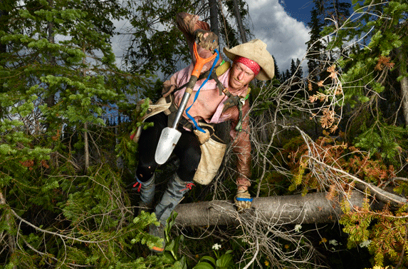 Russell Robertson, 26 ans, étudiant en architecture.Record : 4320 pieds plantés en un jour. (RITA LEISTNER / GEO)