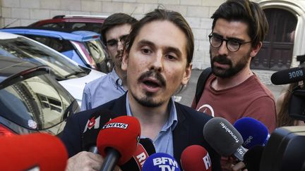 L'avocat de Jacqueline Jacob, Gary Lagardette, le 16 juin 2017, à Dijon (Côte-d'Or). (PHILIPPE DESMAZES / AFP)