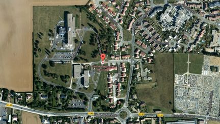 Le centre hospitalier de Gisors (Eure),&nbsp;o&ugrave; des personnes &acirc;g&eacute;es ont &eacute;t&eacute; victimes de maltraitance, selon "Le Parisien" du 10 juin 2013. (GOOGLE MAPS / FRANCETV INFO)