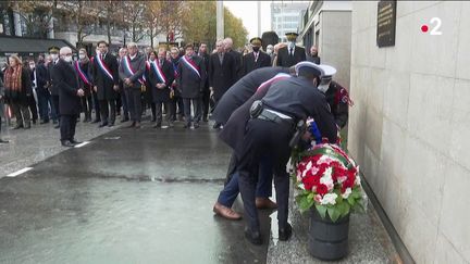 Hommage aux victimes des attentats du 13-Novembre le 13 novembre 2021 (France 2)