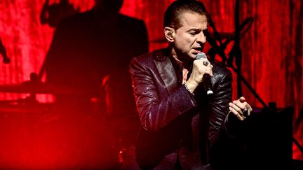 Dave Gahan donne un concert en Allemagne, le 13 décembre 2021.&nbsp; (BRITTA PEDERSEN / AFP)