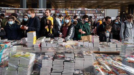 Le public présent au&nbsp;Paris Manga &amp; Sci-Fi Show au Parc des expositions porte de Versailles le 19 mars 2022. (RICCARDO MILANI / HANS LUCAS)