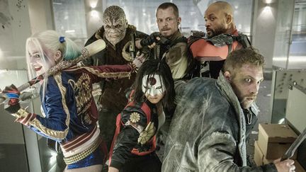 Adewale Akinnuoye-Agbaje, Jai Courtney, Joel Kinnaman, Karen Fukuhara, Margot Robbie dans "Suicide Squad" de  David Ayer
 (Warner Bros. Entertainment Inc., Ratpac-Dune Entertainment LLC and Ratpac Entertainment, LLC)