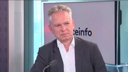 Luc Lallemand, président-directeur général de SNCF Réseau, le21 juin 2022. (CAPTURE ECRAN / FRANCEINFO)