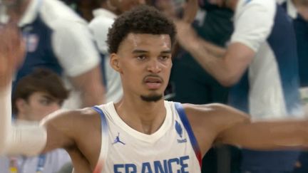 JO 2024 : l'équipe de France de basket se qualifie en demi-finale