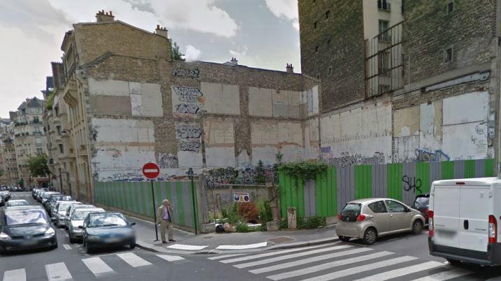 Le terrain vague appartenant &agrave; Rifaat Al-Assad, &agrave; l'angle des rues Jasmin et Henri-Heine, dans le 16e arrondissement de Paris. (GOOGLE MAPS)