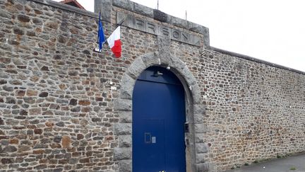 L'entrée de la prison de Saint-Malo (Ille-et-Vilaine). Illustration (LOÏCK GUELLEC / FRANCE BLEU ARMORIQUE / RADIO FRANCE)