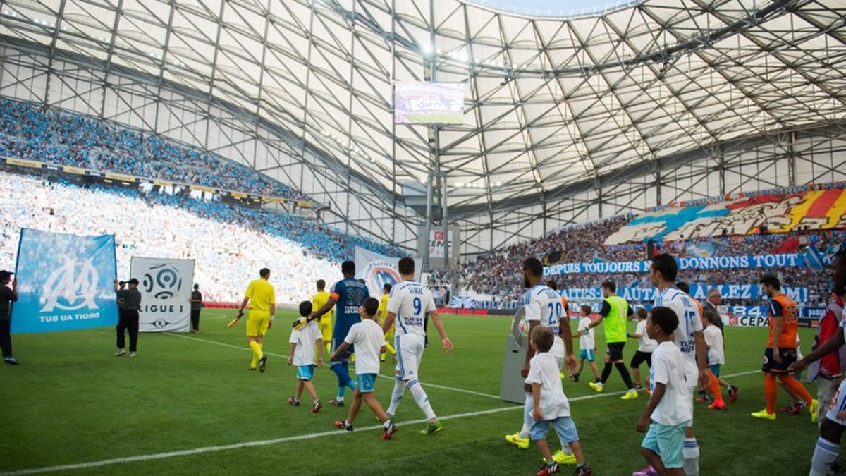 Saluts Fascistes Levriers Et Courants D Air Une Petite Histoire Du Stade Velodrome