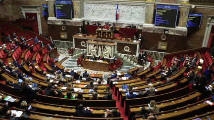 L'hémicycle de l'Assemblée nationale, à Paris, le 28 novembre 2022. (QUENTIN DE GROEVE / HANS LUCAS)