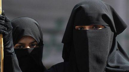 Le Conseil d'idéologie islamique au Pakistan estime que la chiaria n'oblige pas les femmes à porter le niqab. (AFP PHOTO / A MAJEED)