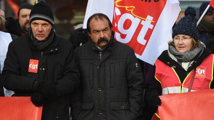 Le secrétaire général de la CGT, Philippe Martinez, lors d'une manifestation contre l'augmentation du coût de la vie, le 14 décembre 2018 à Paris.&nbsp; (CHRISTOPHE ARCHAMBAULT / AFP)