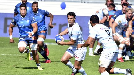 Au centre, Dan Carter, l'un des trois joueurs contrôlés positifs. (24 septembre 2016) (REMY GABALDA / AFP PHOTO)