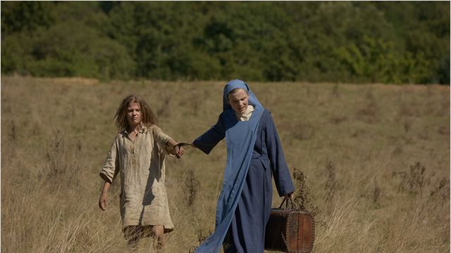 Arianne Rivoire et Isabelle Carré dans "Marie Heurtin" de Jean-Pierre Améris
 (Michaël Crotto de Jean-Pierre Améris)