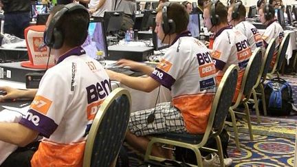 L'équipe polonaise de Counter Strike, sponsorisée par BenQ - 01/07/10 (Louis San)