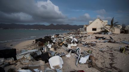 A Saint-Martin, une grande partie des bâtiments ont été dévastés par l'ouragan Irma.&nbsp; (MARTIN BUREAU / AFP)