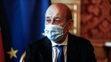 Le ministre des Affaires étrangères,&nbsp;Jean-Yves Le Drian, le 26 juillet 2021 à Paris. (SAMEER AL-DOUMY / AFP)