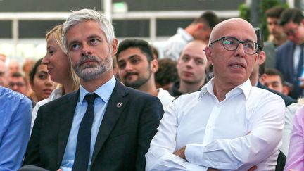 Laurent Wauquiez, président LR de la région Auvergne-Rhône-Alpes, et Eric Ciotti, président des Républicains, à Valence (Drôme), le 1er octobre 2023. (NICOLAS GUYONNET / HANS LUCAS / AFP)