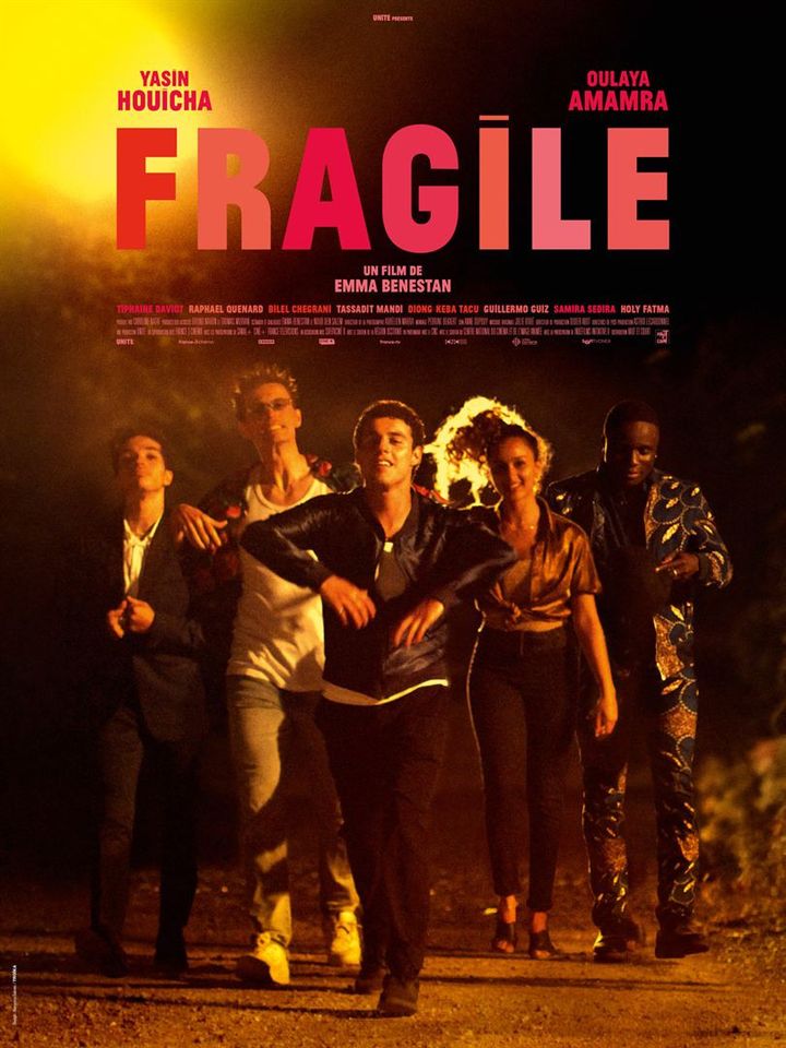 L'affiche de "Fragile" d'Emma Benestan, en salles le 25 août 2021&nbsp; (HAUT ET COURT / ALLOCINÉ)