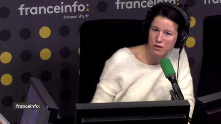 Le journaliste Claire Billet, co-réalisatrice du documentaire Tu seras suédoise, ma fille invitée de franceinfo le 2 avril 2018.&nbsp; (FRANCEINFO / RADIOFRANCE)