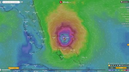 Capture d'écran du site Windy.com, qui permet de suivre en direct la trajectoire de l'ouragan Dorian. (WINDY.COM)