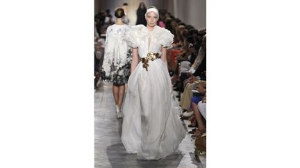 Giambattista Valli, collection couture N1
 (Giambattista Valli)