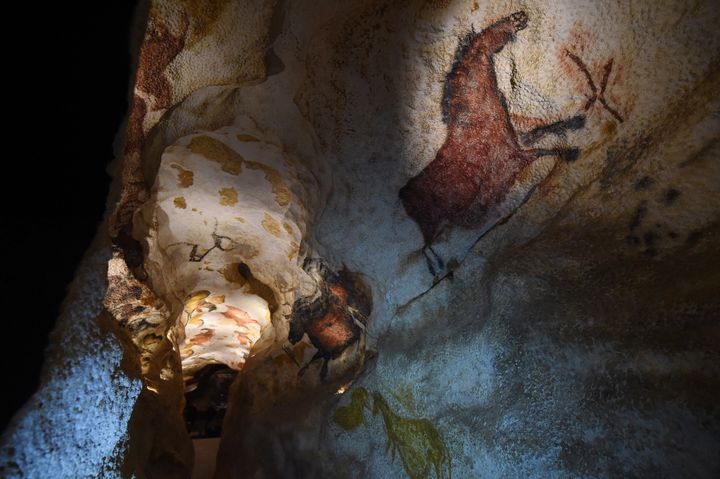 Copie des peintures de la grotte de Lascaux, à Lascaux 4
 (Mehdi Fedouach / AFP)