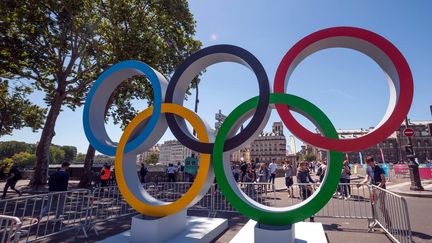 Des anneaux olympiques à Paris , le 23 juin 2018. Photo d'illustration. (BRUNO LEVESQUE / MAXPPP)