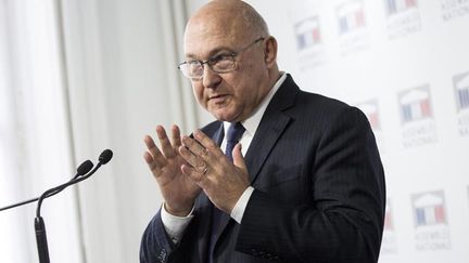 &nbsp; (Le ministre des Finances, Michel Sapin, veut s'attaquer au financement du terrorisme © MaxPPP)