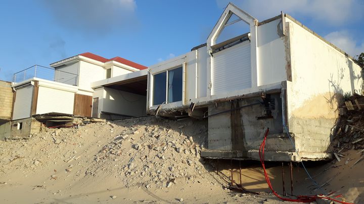 Une maison en reconstruction à Saint-Barthélemy, huit mois après le passage d'Irma. (JEROME VAL / RADIO FRANCE)