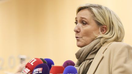 La cheffe des députés du Rassemblement National Marine Le Pen au tribunal de Paris, le 27 novembre 2024. (TERESA SUAREZ/EPA)