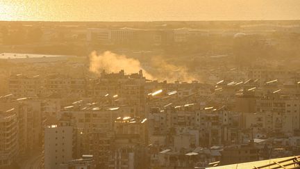 Smoke escapes from a residential area of ​​Beirut, Lebanon, October 5, 2024. (RAMIZ DALLAH / ANADOLU / AFP)