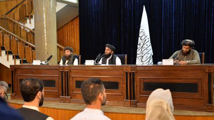 Afghanistan : Premiers échanges entre l'Ambassade Française et le porte-parole des Talibans