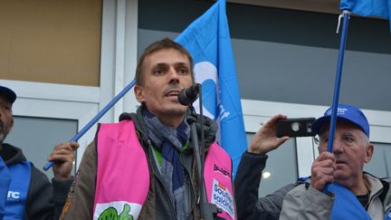 Alexis Sesmat, du syndicat Sud, le 19 octobre 2019. (ADELINE DIVOUX / RADIO FRANCE)