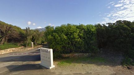 Capture d'&eacute;cran de la vue de l'entr&eacute;e du village Club Med de Carg&egrave;se, en Corse-du-Sud.&nbsp; (GOOGLE STREET VIEW)