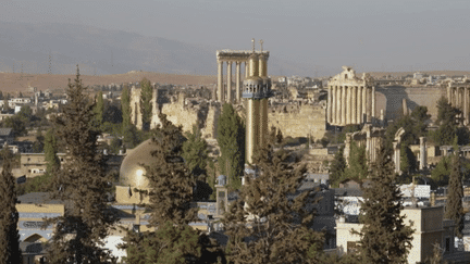 Guerre au Proche-Orient : au cœur de la ville libanaise de Baalbek, berceau du Hezbollah (France 2)