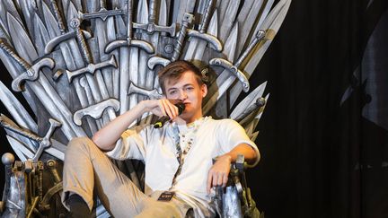 Pas sûr que Jack Gleeson, qui interprètre le roi Geoffrey dans la série, soit prêt à pousser la chansonnette 
 (Iris Edinger / Geisler-Fotopress / Geisler-Fotopress / DPA)