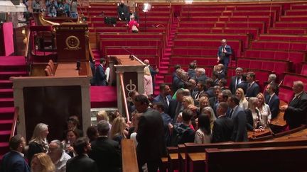 Assemblée nationale : les députés PS et insoumis ne souhaitent pas jouer au football avec les élus RN