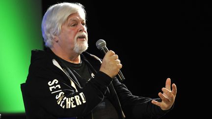 Le fondateur de Sea Shepherd, Paul Watson, s'exprime lors d'un festival à Ménigoute (Deux-Sèvres), le 22 février 2016. (THIERRY CREUX / MAXPPP)