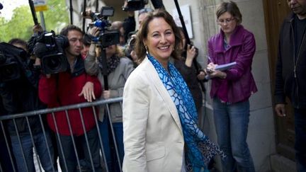 Avant le Perchoir, Ségolène Royal doit d'abord l'emporter à la Rochelle face à Olivier Falorni. (FRED DUFOUR / AFP)