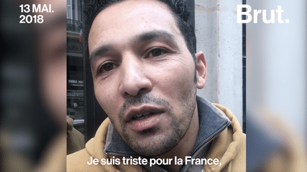 Au lendemain de l’attaque au couteau perpétrée samedi soir rue Monsigny à Paris, Samir s’est rendu sur le lieu du drame.