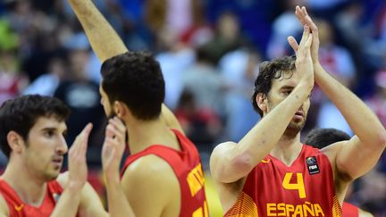 Pau Gasol et les siens n'ont pas tremblé pour leur 2e match dans le tournoi  (JOHN MACDOUGALL / AFP)