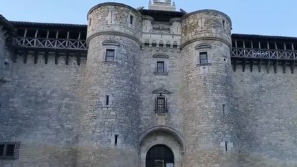 Chemin de traverse : la forteresse de Mauriac