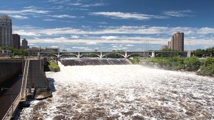 Le Mississippi&nbsp;à Minneapolis (Etats-Unis), le 21 avril 2016. (JEROME GORIN / ALTOPRESS / AFP)