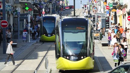 Le tramway de Brest (Finistère) en avril 2015. (YANNICK LE GAL / ONLY FRANCE / AFP)