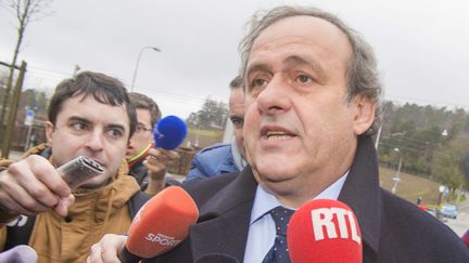 Michel Platini arrive au siège de la FIFA à Zurich (Suisse), le 15 février 2016. (WALTER BIERI / AP / SIPA)